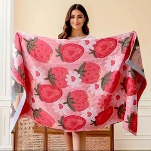 Strawberry Print Pink Towell Cotton Gauze 4 Layers Quick Dry